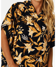 Load image into Gallery viewer, Mixed Hooded Towel