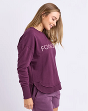 Load image into Gallery viewer, Simplified Metallic Crew - Plum