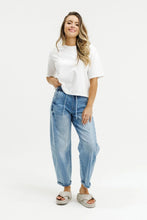 Load image into Gallery viewer, Barrel Jeans - Sky Wash