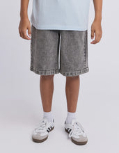 Load image into Gallery viewer, Overturn Jort - Washed Black