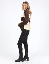 Load image into Gallery viewer, Canterbury Knit - Coffee Quartz