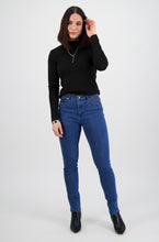 Load image into Gallery viewer, Basket Weave Skinny Jean 5535 - Plain New Blue