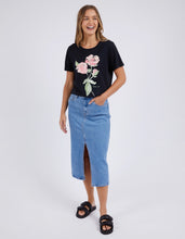 Load image into Gallery viewer, Bloom Tee - Washed Black