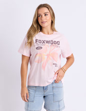 Load image into Gallery viewer, Hibiscus Tee