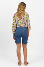 Load image into Gallery viewer, Slim Leg Above Knee Short - Blue Hue