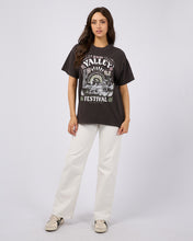 Load image into Gallery viewer, Sun Valley Oversized Tee