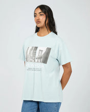 Load image into Gallery viewer, New York Relaxed Tee
