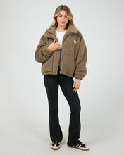 Load image into Gallery viewer, Cosy Club Teddy Jacket - Mocha