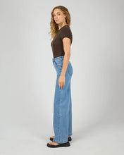 Load image into Gallery viewer, AAE Layers Tee