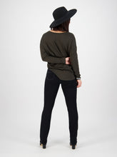 Load image into Gallery viewer, Slim Leg Jean - Black