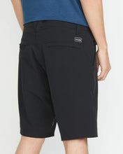 Load image into Gallery viewer, Frickin Cross Shred 20 Shorts - Black