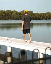 Load image into Gallery viewer, Frickin Cross Shred 20 Shorts - Black