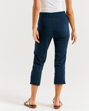 Load image into Gallery viewer, Crop Bengaline Pant - Navy