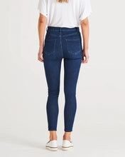 Load image into Gallery viewer, Betty Essential Jeans - Indigo Blue