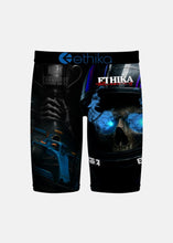 Load image into Gallery viewer, Boys Victory Lap Staple