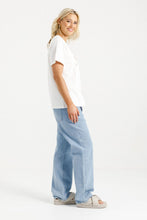 Load image into Gallery viewer, Chris Tee - White with Blossom Berry Bow