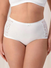 Load image into Gallery viewer, Triumph Cotton & Lace Full Brief