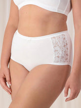 Load image into Gallery viewer, Triumph Cotton & Lace Full Brief