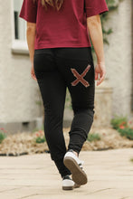 Load image into Gallery viewer, Apartment Pant - Merlot/Blush X