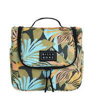 Load image into Gallery viewer, Travel Beauty - Black Sands 3