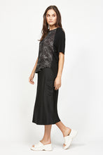 Load image into Gallery viewer, Shelley Tee