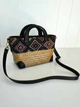 Load image into Gallery viewer, Lamai Handbag