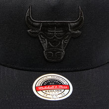 Load image into Gallery viewer, NBA Black On Black Snapback - Chicago Bulls