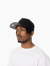 Load image into Gallery viewer, NBA Black Evergreen Pro Pinch Snapback - Bulls