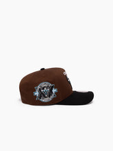 Load image into Gallery viewer, NBA Refined Classic Pro Pinch Snapback - Bulls