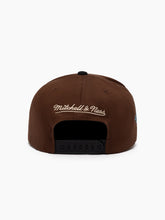Load image into Gallery viewer, NBA Refined Classic Pro Pinch Snapback - Bulls