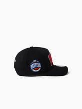 Load image into Gallery viewer, NBA Double Up 110 Snapback - Chicago Bulls