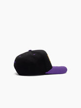 Load image into Gallery viewer, NBA Swash Special Pro Pinch Snapback - Lakers