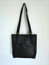 Load image into Gallery viewer, Suwan Tote Bag