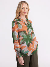 Load image into Gallery viewer, Blooms Print Top