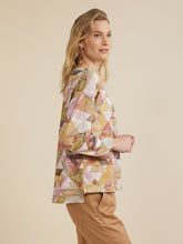 Load image into Gallery viewer, Pyramid Print Tee