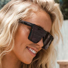 Load image into Gallery viewer, Muse - Black