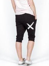 Load image into Gallery viewer, 3/4 Apartment Pant - White X