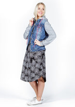 Load image into Gallery viewer, Hooded Denim Jacket - Blue
