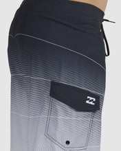 Load image into Gallery viewer, Volts OG Boardshort - Stealth