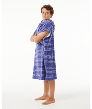 Load image into Gallery viewer, Mixed Hooded Towel - Boy
