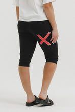 Load image into Gallery viewer, 3/4 Apartment Pant - Cherry/Blush X
