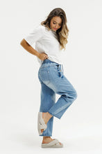 Load image into Gallery viewer, Barrel Jeans - Sky Wash
