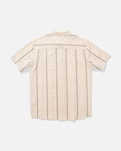 Load image into Gallery viewer, Parker Button Up Shirt
