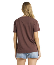 Load image into Gallery viewer, Surf High Tee - Teak
