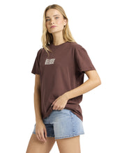 Load image into Gallery viewer, Surf High Tee - Teak
