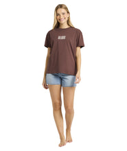 Load image into Gallery viewer, Surf High Tee - Teak
