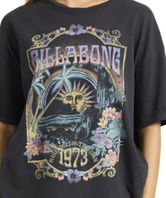Load image into Gallery viewer, Counting Stars SS Tee
