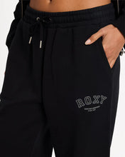 Load image into Gallery viewer, Dreamy Days Trackpants - Black
