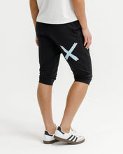 Load image into Gallery viewer, 3/4 Apartment Pant - Sapphire/Ivory X

