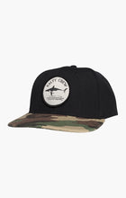 Load image into Gallery viewer, Bruce 6 Panel Cap - Black/Camo
